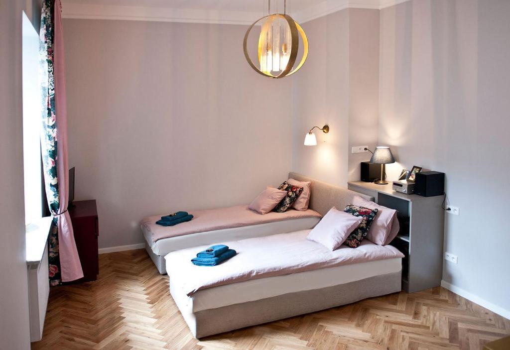 Apartament Piano Praga Warschau Buitenkant foto